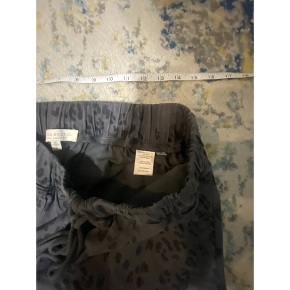 Side Stitch‎ L A Women's Drawstring Leopard Print Pants Gray Size Small - Picture 7 of 11